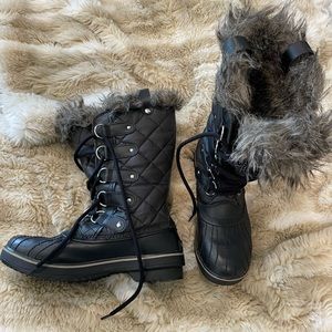 Sorel Tofino black boots, lightly worn but too small for me.
